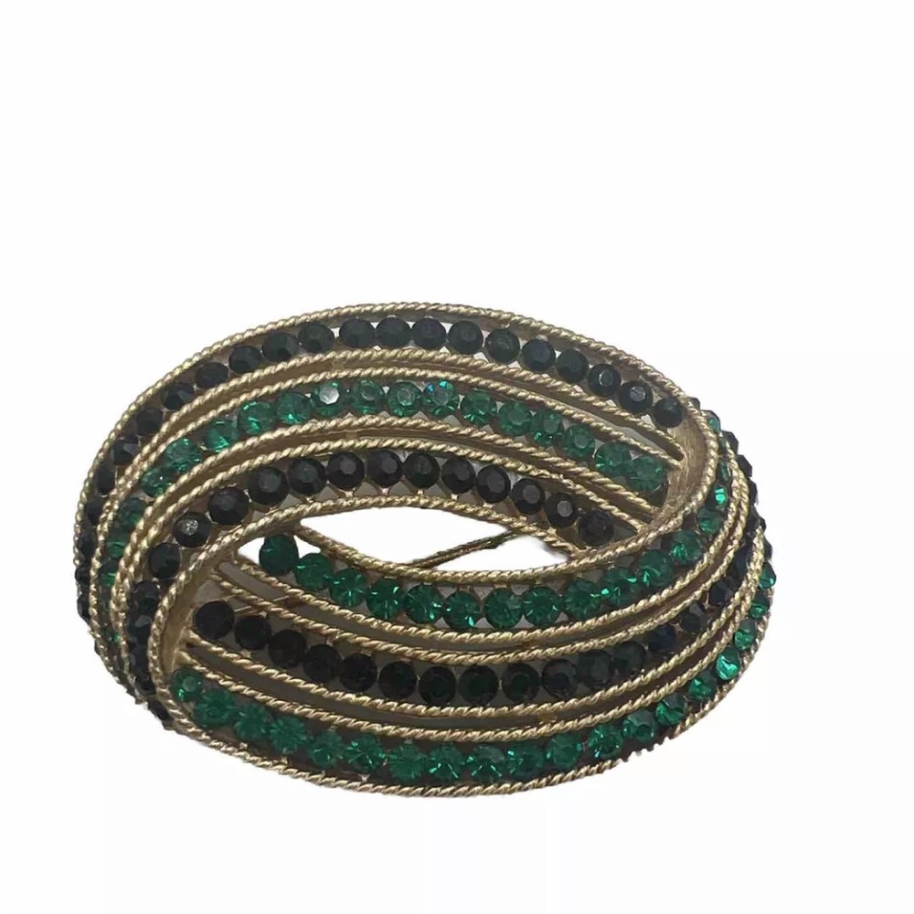 Trifari oval blue rhinestone brooch